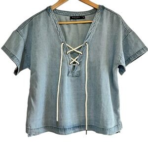 Maven West lace up neck short sleeve lyocell denim style top excellent condition